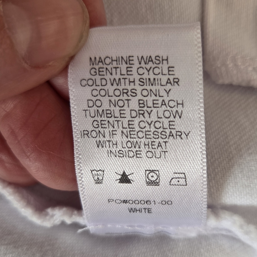 EVEREVE NWT Sierra Denim Vest White Medium - Picture 8 of 8